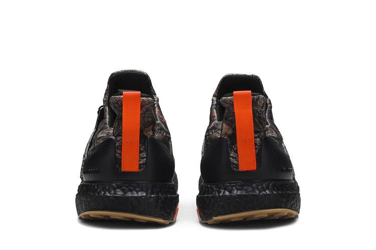 action-bronson-x-ultraboost-realtree-camo-sample-f36425_05