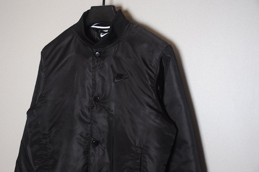 Бомбер Nike Woven Jacket