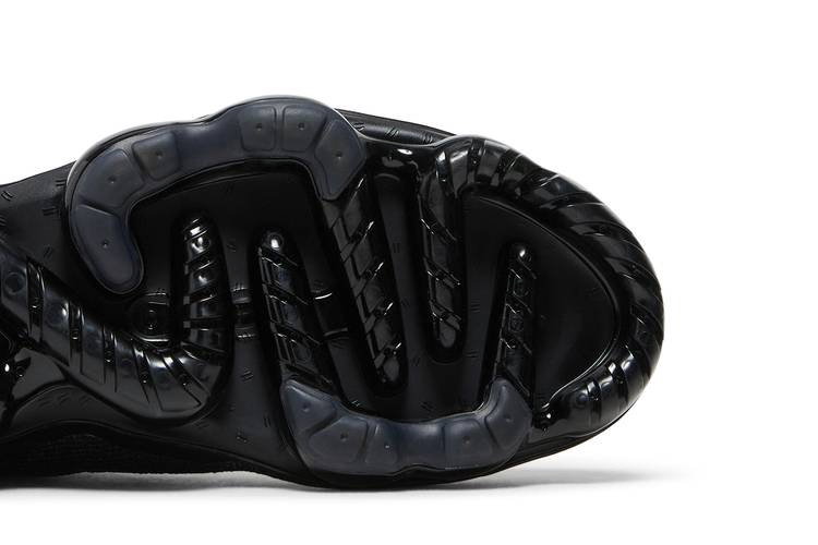 air-vapormax-2023-flyknit-triple-black-dv1678-003_04