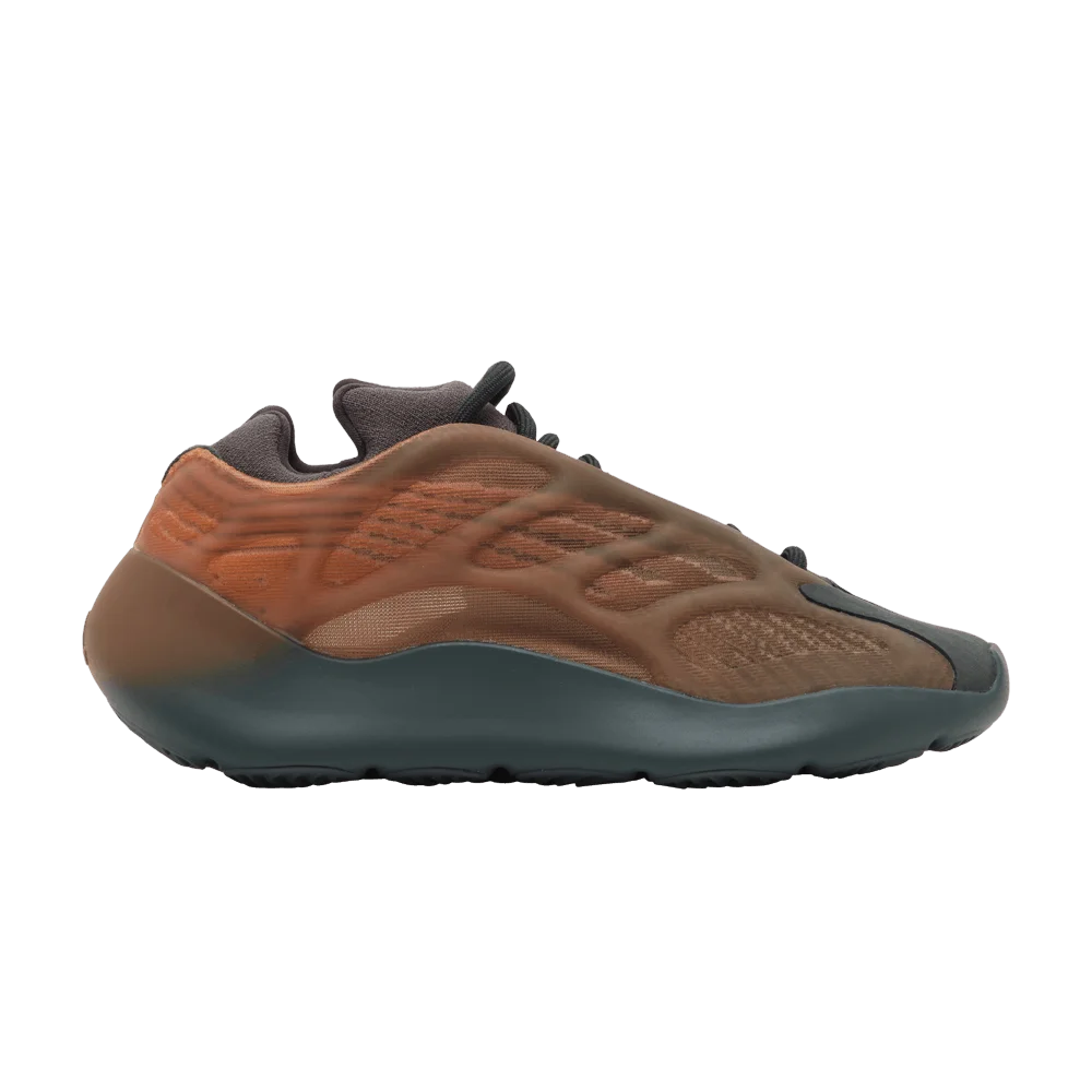 Krossovki-adidas-Yeezy-700-V3-Copper-Fade