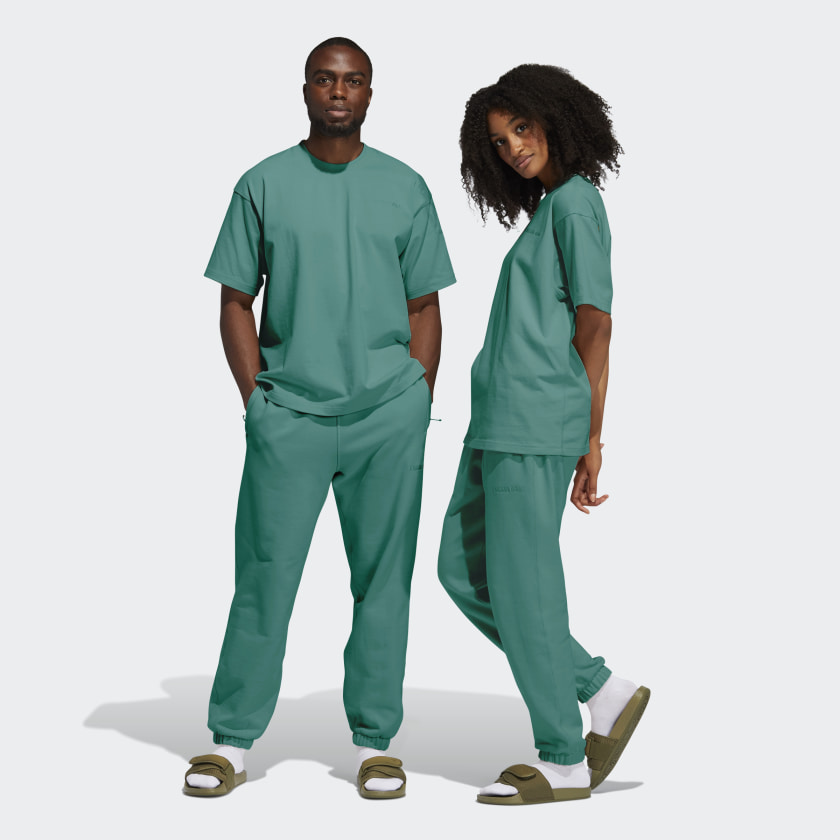 Спортивные штаны adidas Pharrell Williams Basics Sweat Pants True Green