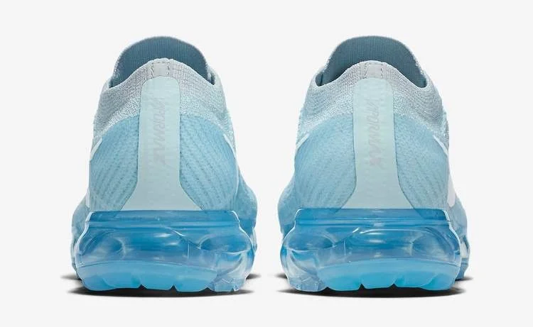 Krossovki-Nike-Wmns-Air-VaporMax-Glacier-Blue-3