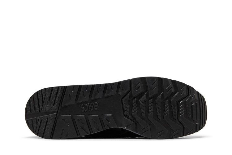 gt-2-black-metropolis-1201a469-002_03