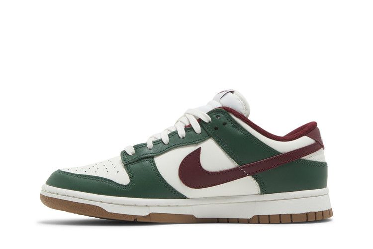 Кроссовки Nike Dunk Low 'Gorge Green Team Red'