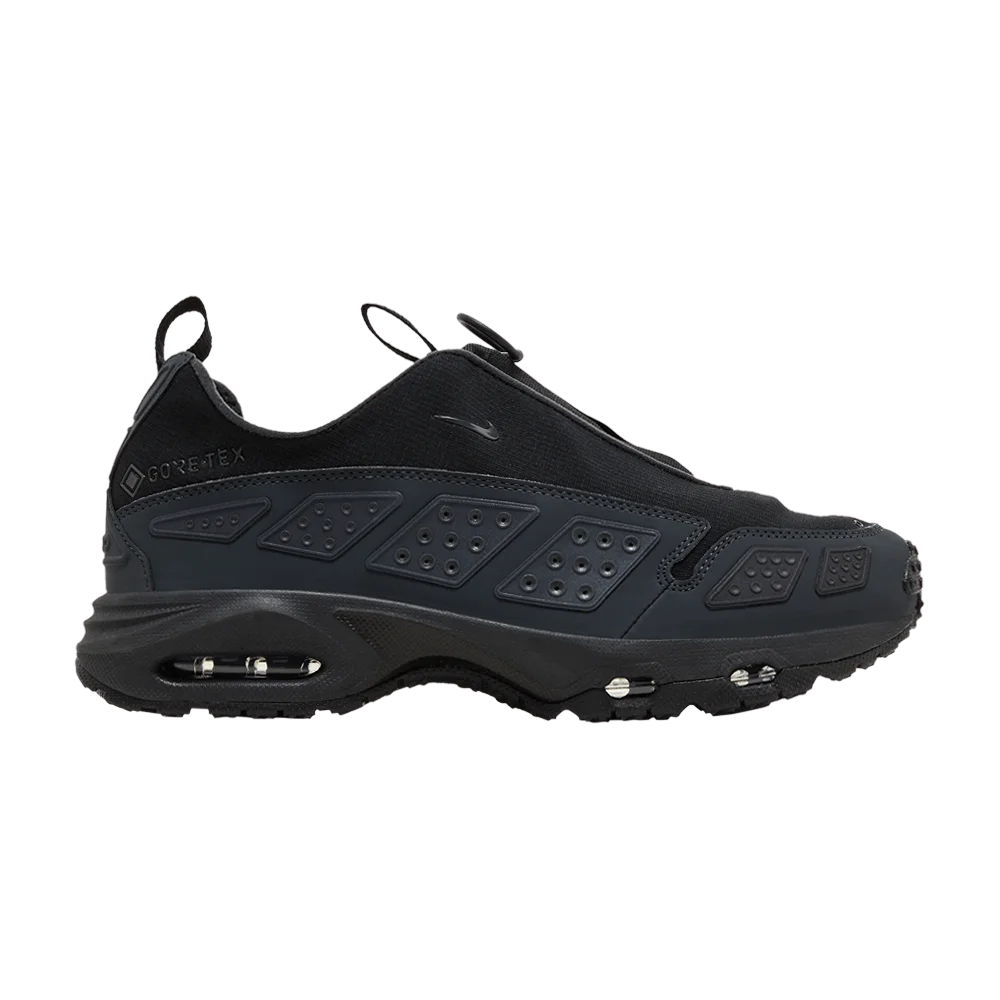 Krossovki-Nike-Wmns-Air-Sunder-Max-GORE-TEX-Black