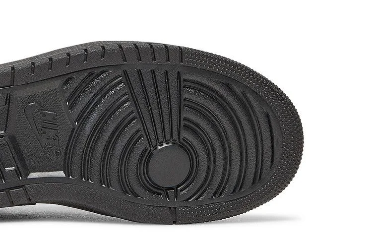 Кроссовки Wmns Air Jordan 1 Acclimate 'Triple Black'