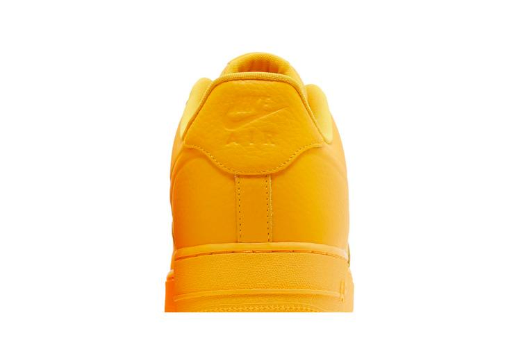 Кроссовки Nike Air Force 1 '07 Pro-Tech 'University Gold'