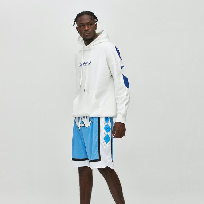 Ehot-Sneaker-White-Hoodie-4