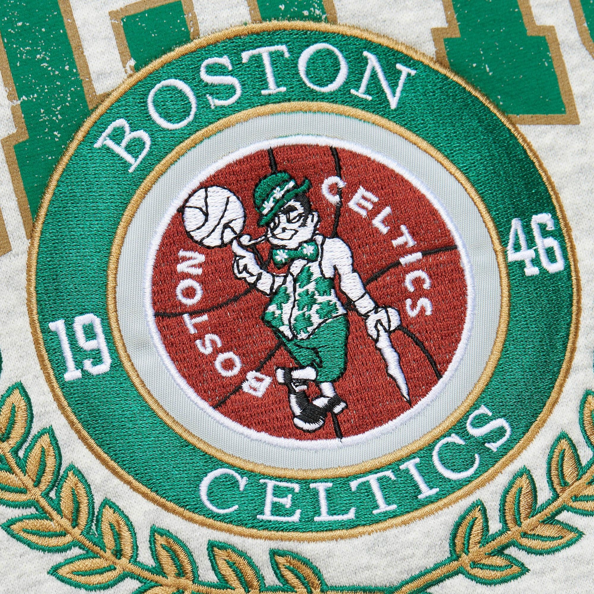 Mitchell-Ness-Premium-Fleece-Vintage-Logo-Boston-Celtics-Crewneck-3