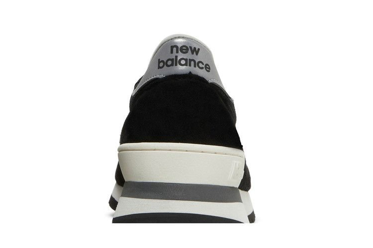 990v1-made-in-usa-black-white-m990bk1_06