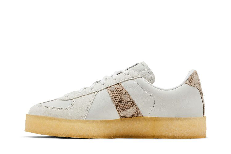 Кроссовки Ronnie Fieg x Clarks x adidas 8th Street BW Army 'Kithmas'