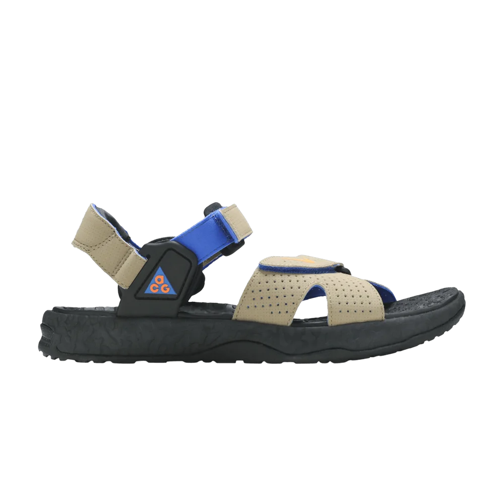 Nike-ACG-Air-Deschutz-Khaki