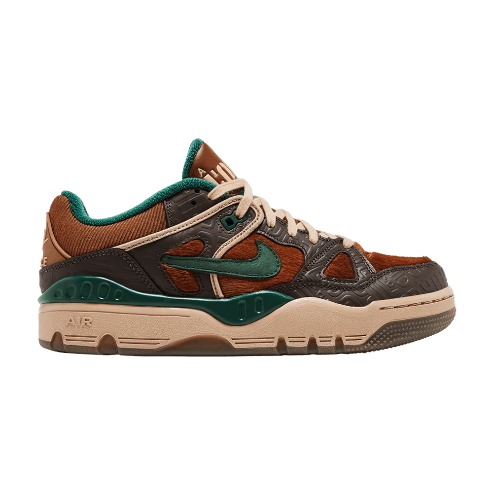 Krossovki-Nigo-x-Nike-Air-Force-3-Low-Baroque-Brown-Fir
