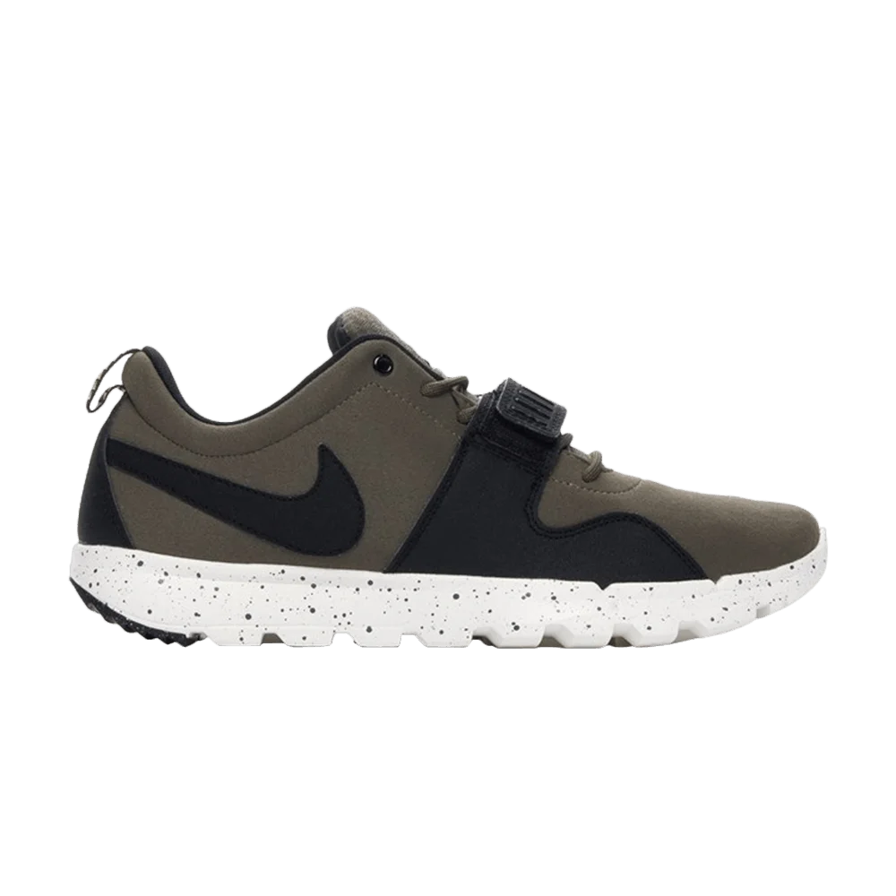 Krossovki-Nike-Trainerendor-SB-Medium-Olive