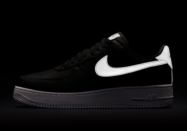 Кроссовки Nike Air Force 1 07 Premium 'Black Reflective'