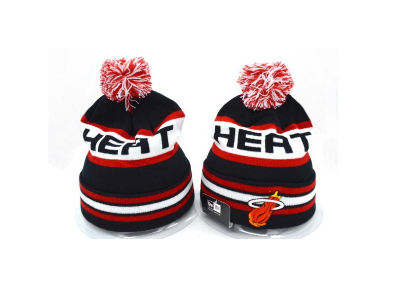 Шапка Miami Heat с помпоном