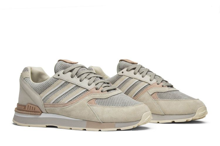 solebox-x-quesence-italian-leathers-pack-db1785_07