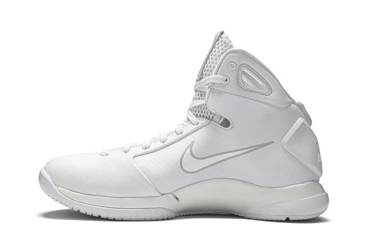 Krossovki-Nike-Hyperdunk-08-Triple-White-2