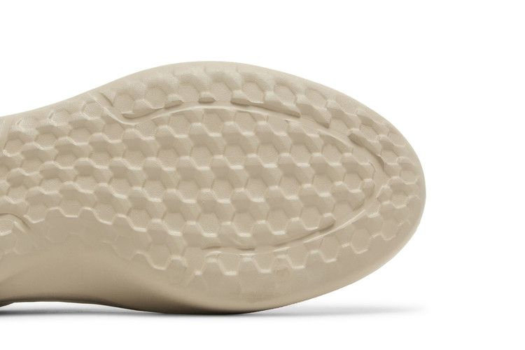 adifom-trxn-aluminium-wonder-beige-ig7454_04