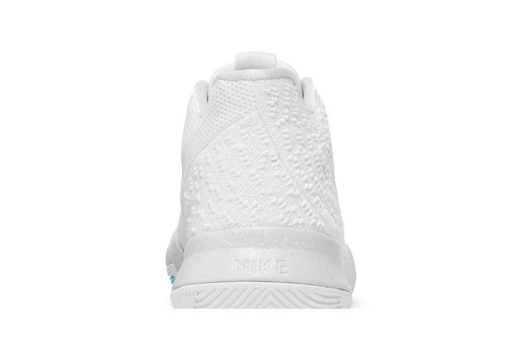 Krossovki-Nike-Kyrie-3-GS-Ivory-6