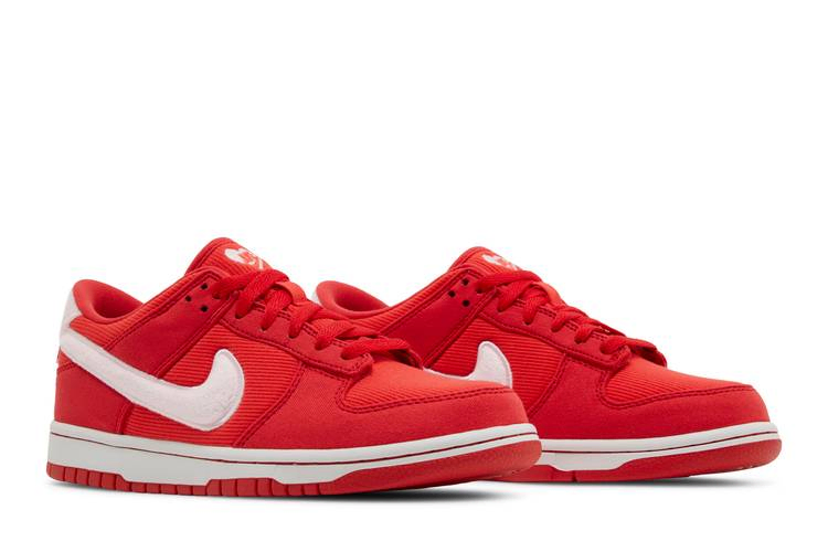 dunk-low-gs-valentine-s-day-fz3548-612_07