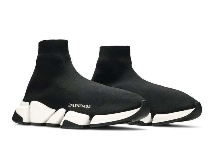 balenciaga-speed-2-0-sneaker-black-white-617239-w2db2-1015_07