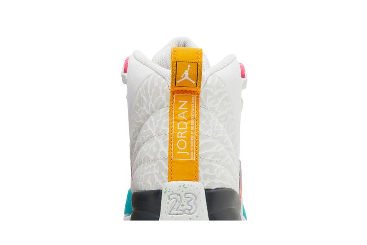 air-jordan-12-retro-gs-white-vapor-green-153265-130_06