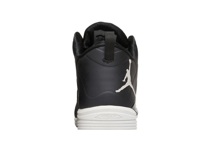 air-jordan-superfly-3-mid-cleat-684941-010_06