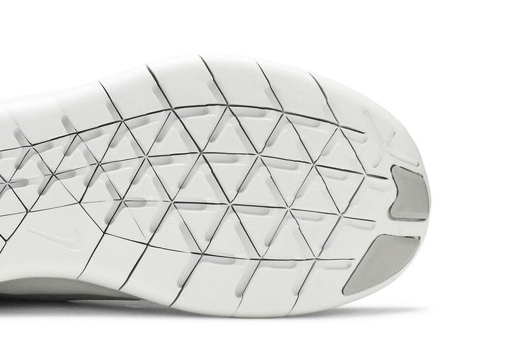 free-rn-commuter-vast-grey-aa1620-003_04