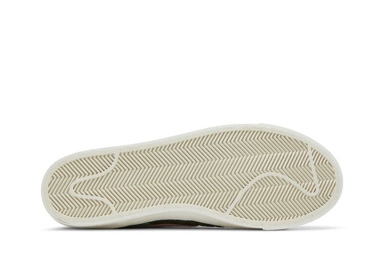 blazer-mid-77-premium-toasty-dd8024-300_03