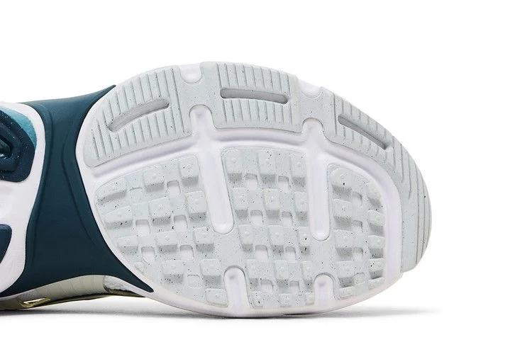 Кроссовки Nike Wmns V2K Run 'Cannon'