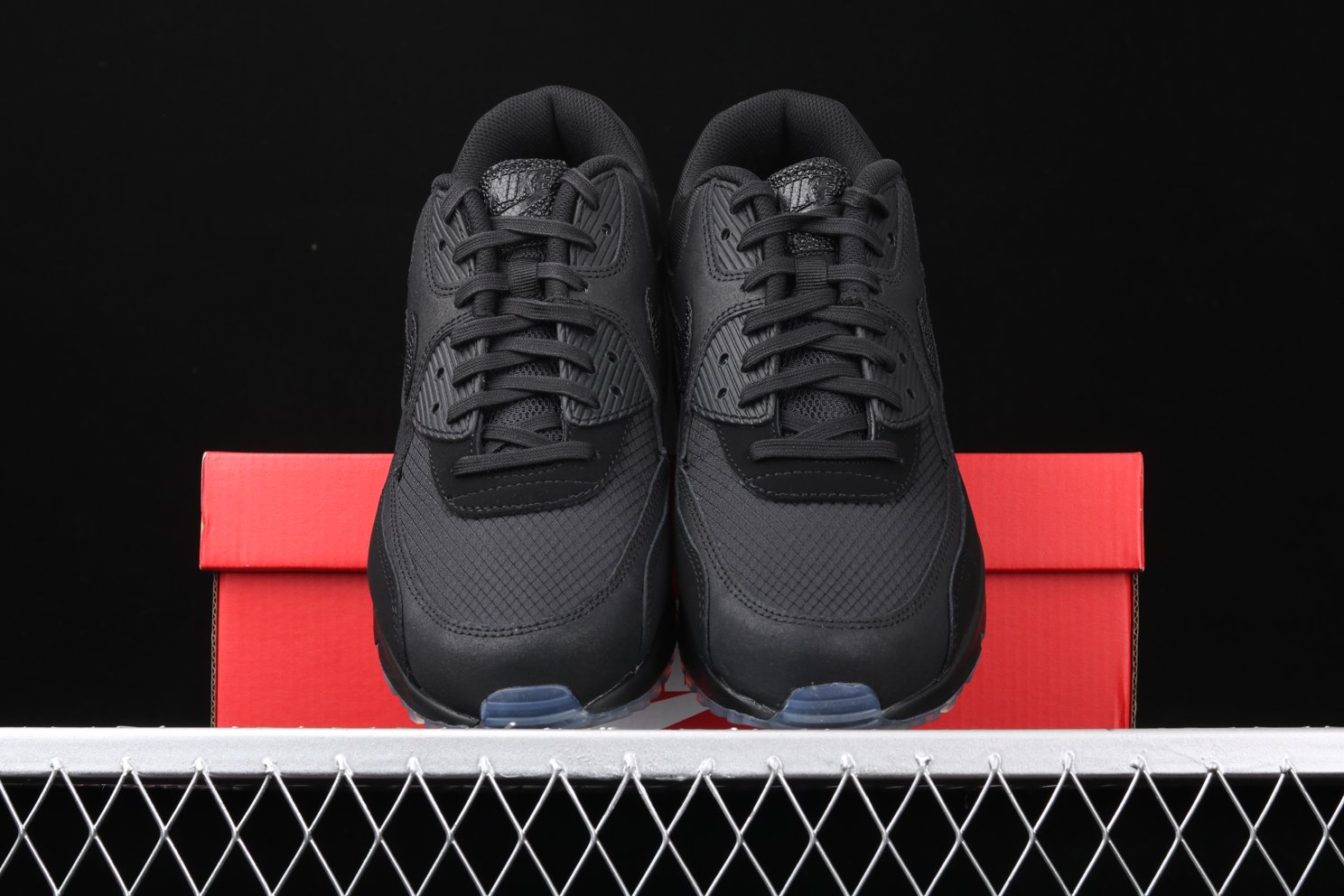 Air-Max-90-Night-Ops-6