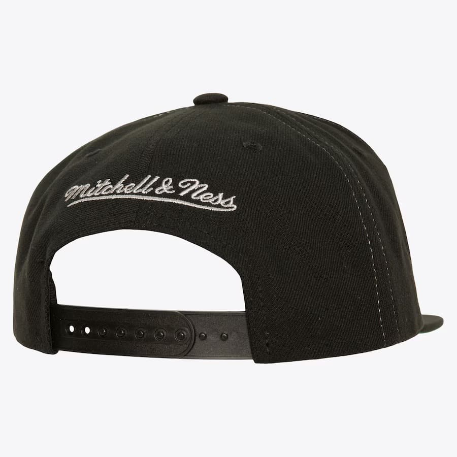Бейсболка Mitchell & Ness Black Los Angeles Kings Varsity Bust Vintage Snapback Hat