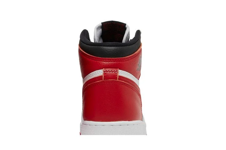 Кроссовки Air Jordan 1 Retro High OG GS 'Heritage'