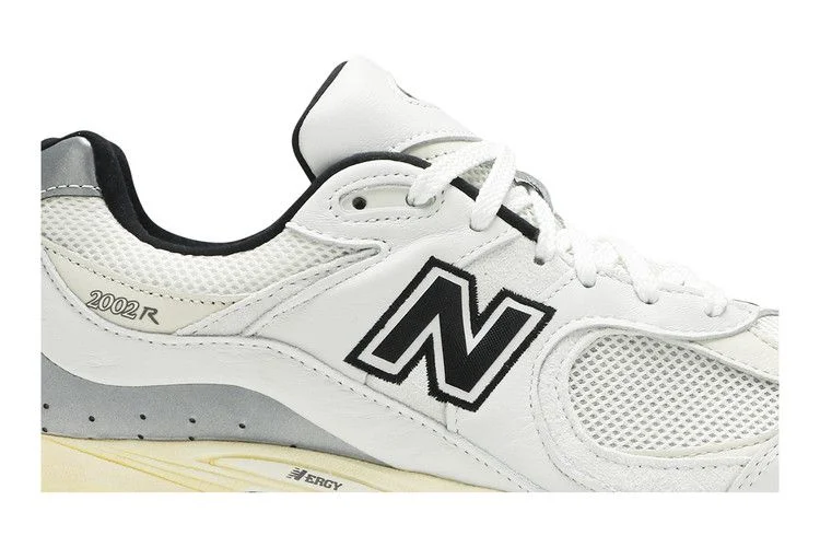 Кроссовки thisisneverthat x New Balance 2002R 'White'