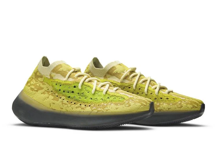 Krossovki-adidas-Yeezy-Boost-380-Hylte-Glow-7