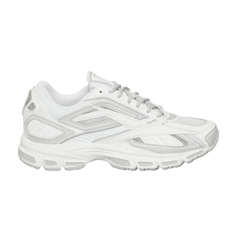 Krossovki-Reebok-Premier-Road-Ultra-LTD-White