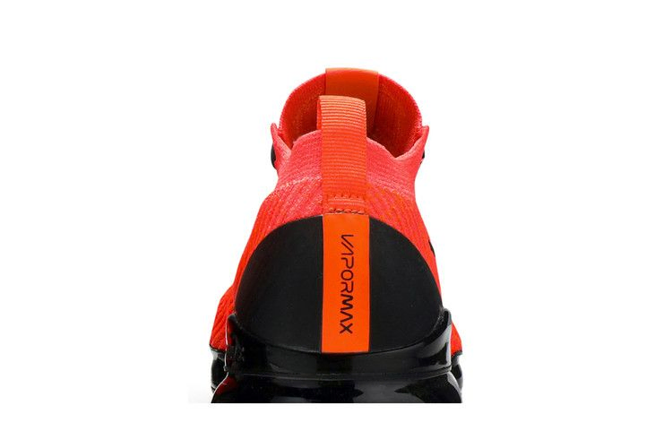 Кроссовки Nike Air VaporMax 3.0 'Flash Crimson'