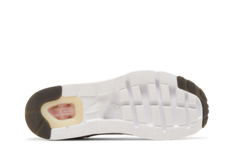 air-max-1-ultra-flyknit-843384-101_03