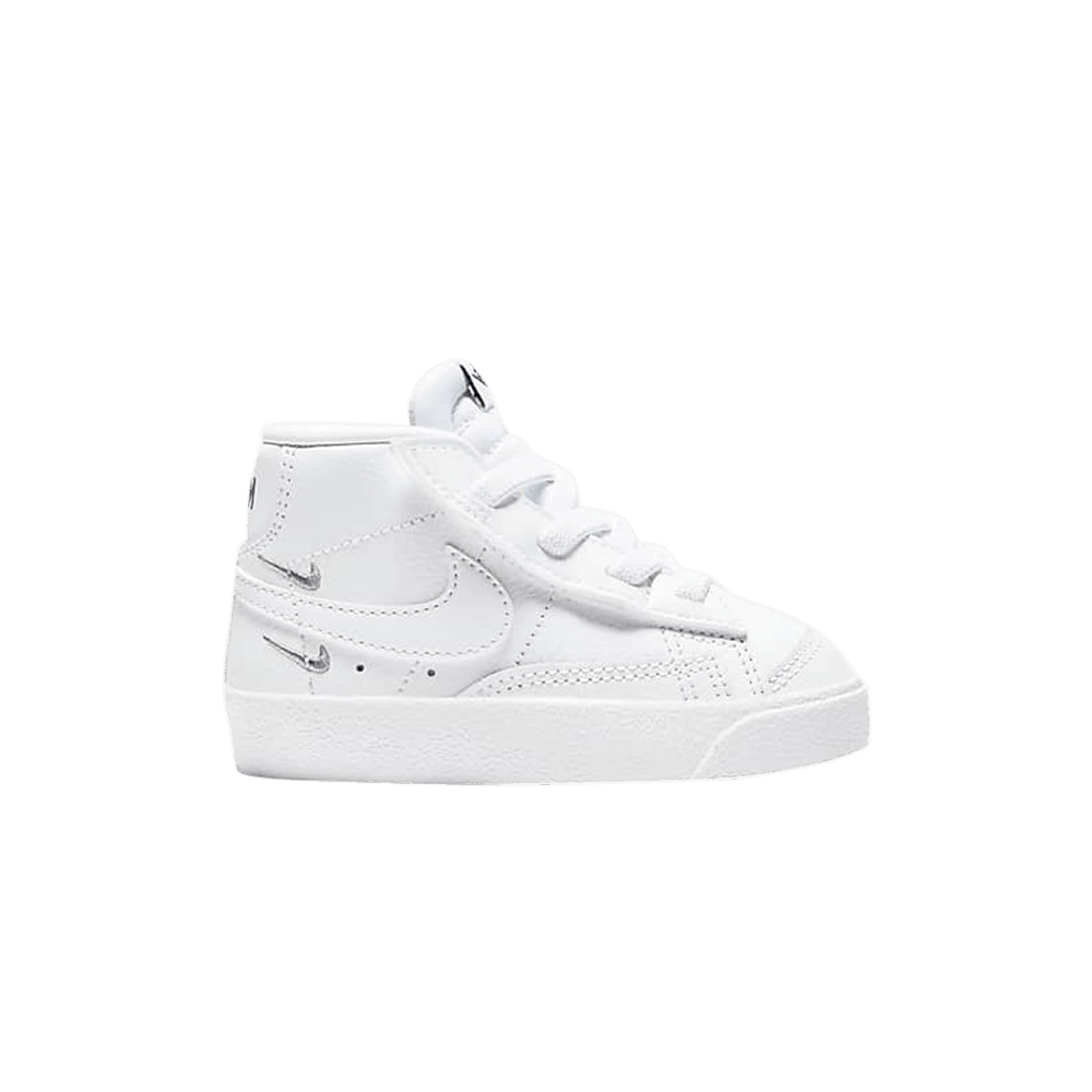 blazer-mid-77-se-td-sisterhood-white-metallic-silver-dc0466-100