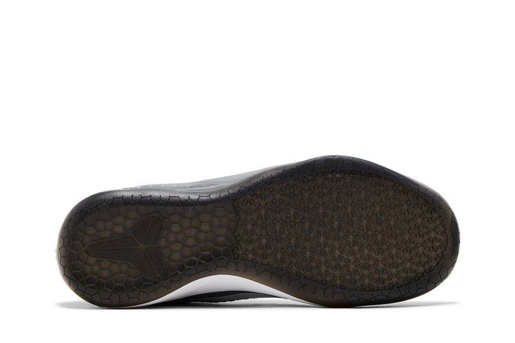 kobe-ad-cool-grey-852425-010_03