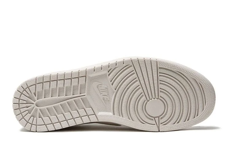 Кроссовки Air Jordan 1 Retro Low OG Premium 'Orewood'