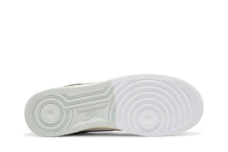 Кроссовки Nike Air Force 1 '07 LV8 'Split - Light Silver'