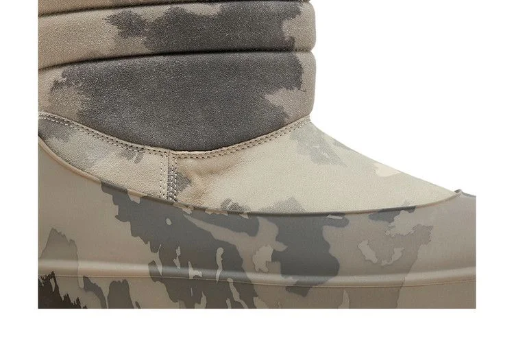 Stampd-x-UGG-Classic-Boot-Camo-1