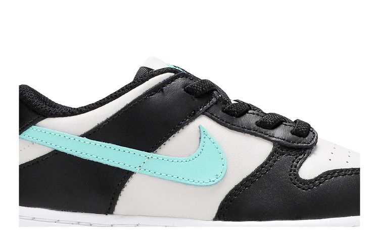 dunk-low-td-tiffany-cw1589-003_01