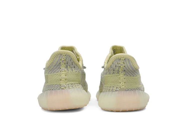 Krossovki-Adidas-Yeezy-Boost-350-V2-Kids-Antlia-Non-Reflective-5