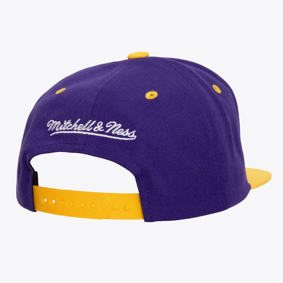 Бейсболка Mitchell & Ness Purple Los Angeles Lakers Shattered OG Snapback Hat