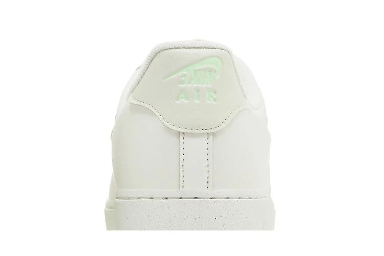 Кроссовки Nike Wmns Air Force 1 '07 SE Next Nature 'Sail Vapor Green'