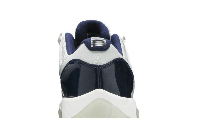 air-jordan-11-low-bg-georgetown-528896-007_06