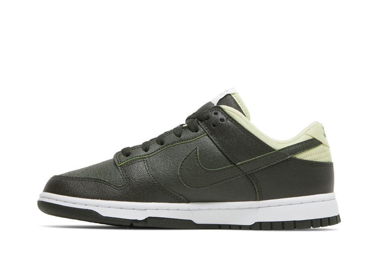 Кроссовки Nike Women's Dunk Low LX 'Avocado'